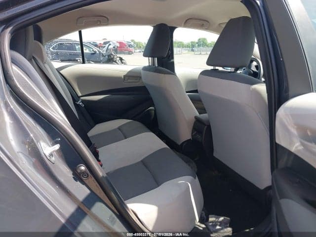 2025 TOYOTA COROLLA LE 8
