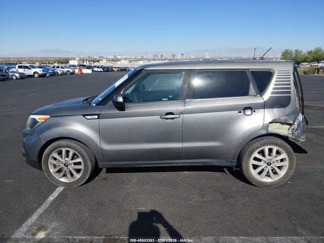 2018 KIA SOUL + 15