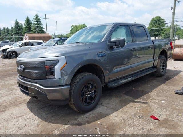 2025 FORD F-150 LIGHTNING XLT 2