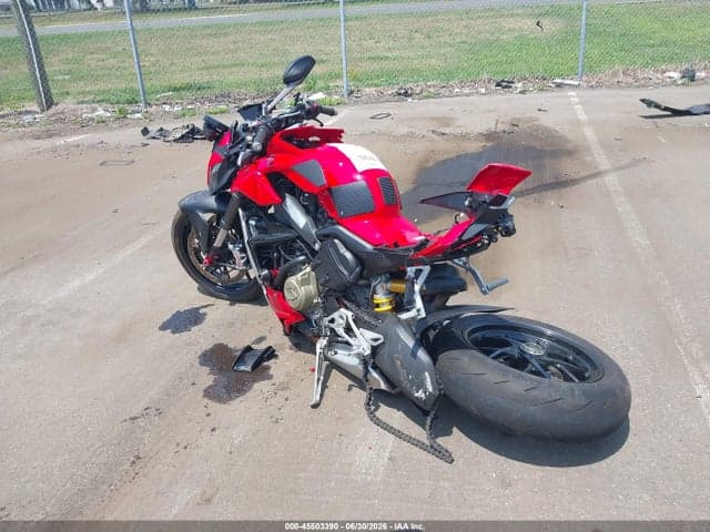 2021 DUCATI STREETFIGHTER V4/V4S 3
