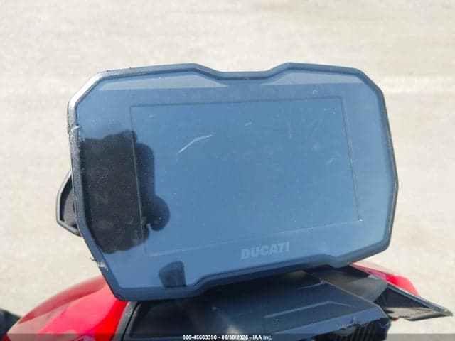 2021 DUCATI STREETFIGHTER V4/V4S 7