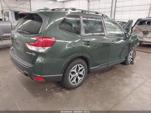 2023 SUBARU FORESTER PREMIUM 4