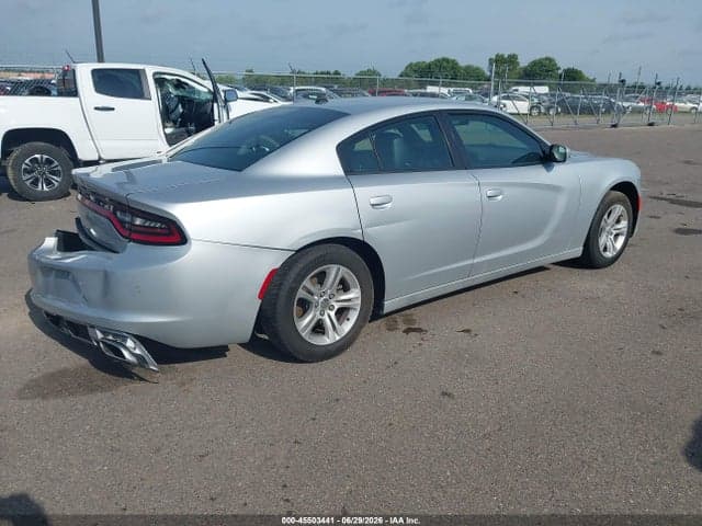 2021 DODGE CHARGER SXT RWD 4