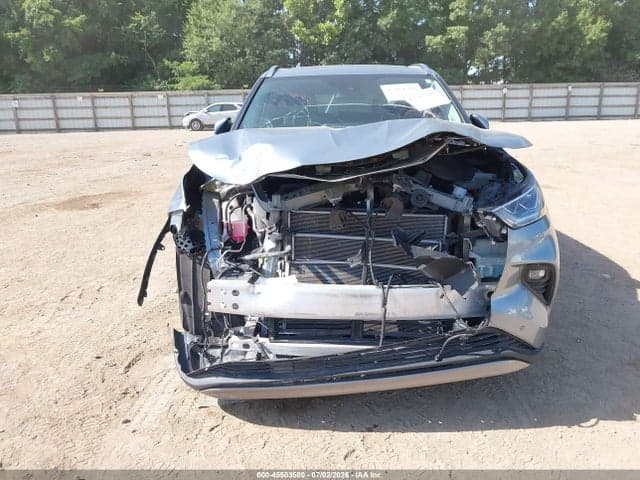 2022 TOYOTA HIGHLANDER HYBRID PLATINUM 6