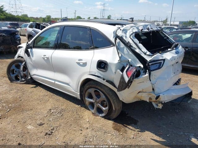 2024 FORD ESCAPE ST-LINE 3