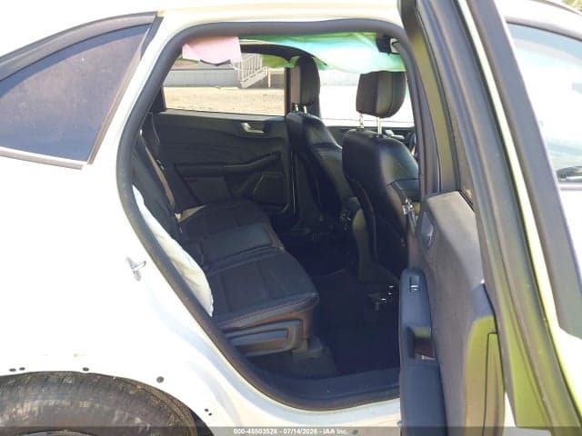 2024 FORD ESCAPE ST-LINE 8