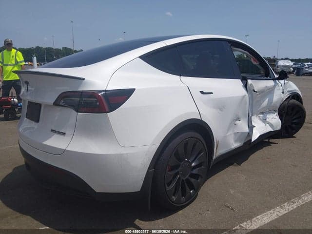 2022 TESLA MODEL Y PERFORMANCE DUAL MOTOR ALL-WHEEL DRIVE 4
