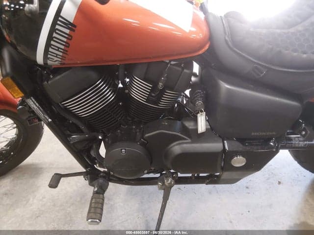 2024 HONDA VT750 C2B 9