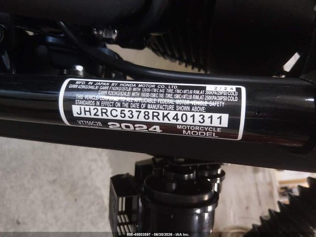 2024 HONDA VT750 C2B 10