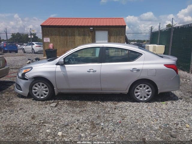 2019 NISSAN VERSA 1.6 SV 15