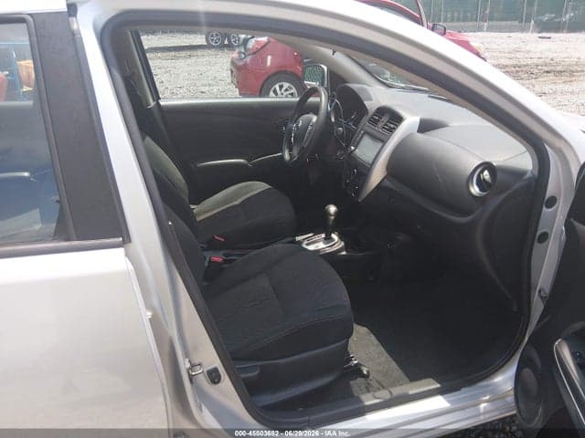 2019 NISSAN VERSA 1.6 SV 5