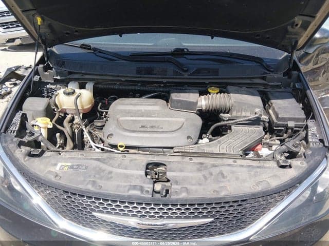 2021 CHRYSLER VOYAGER LXI 10