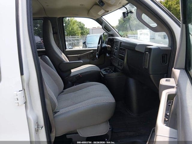 2017 CHEVROLET EXPRESS 3500 LT 5