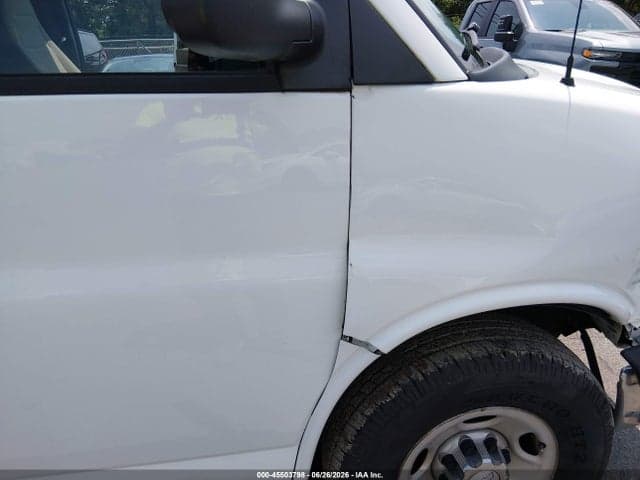 2017 CHEVROLET EXPRESS 3500 LT 6