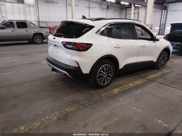 2025 FORD ESCAPE PHEV 4