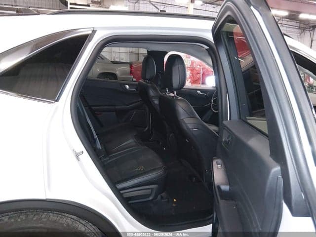 2025 FORD ESCAPE PHEV 8