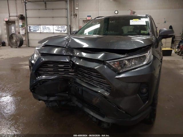 2020 TOYOTA RAV4 LIMITED 6