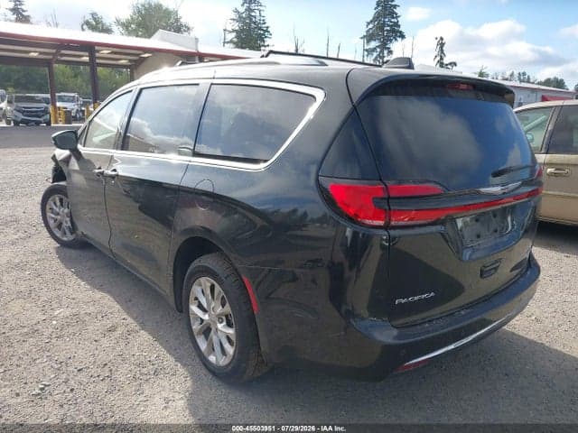 2021 CHRYSLER PACIFICA TOURING L AWD 3