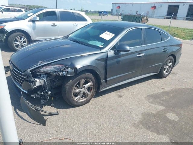 2023 HYUNDAI SONATA SE 2