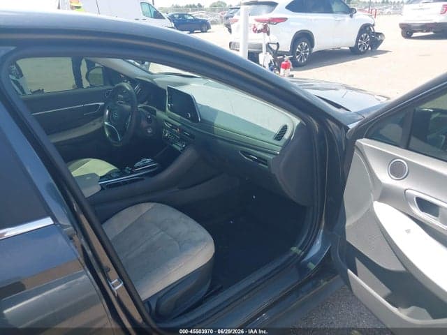 2023 HYUNDAI SONATA SE 5