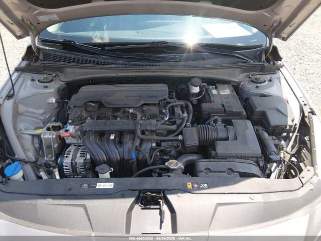 2023 HYUNDAI ELANTRA SE 10