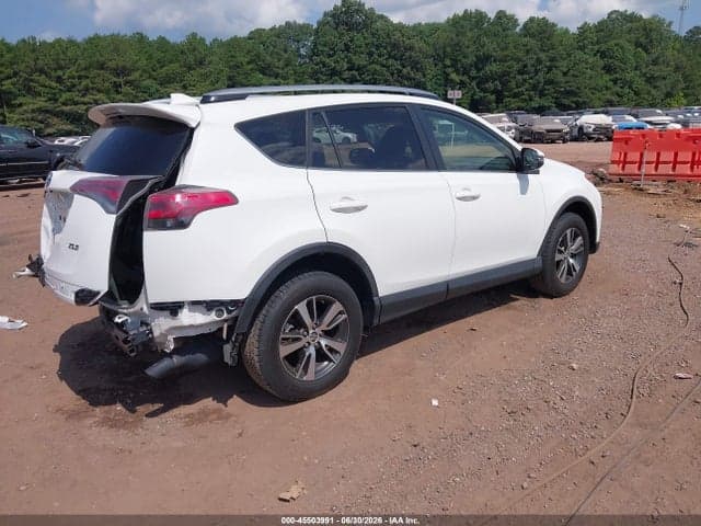 2017 TOYOTA RAV4 XLE 4
