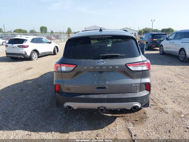 2021 FORD ESCAPE TITANIUM 16
