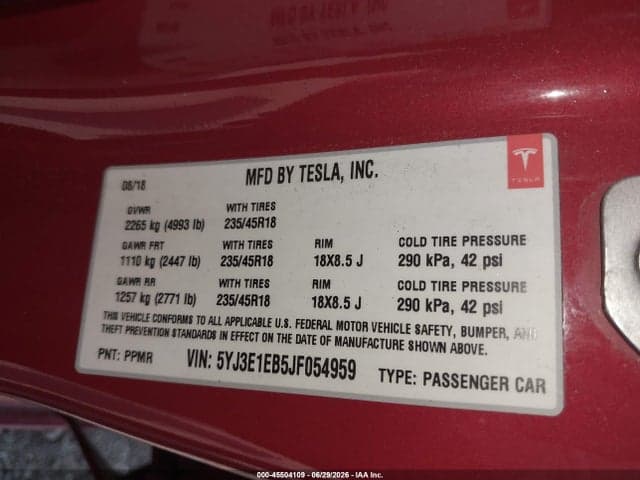 2018 TESLA MODEL 3 LONG RANGE/PERFORMANCE 9