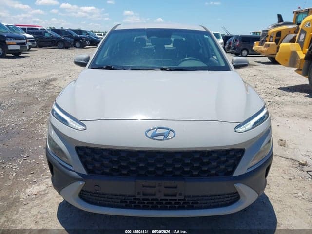 2023 HYUNDAI KONA SE 6