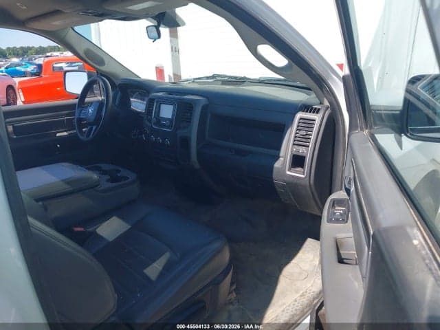 2019 RAM 1500 CLASSIC 5