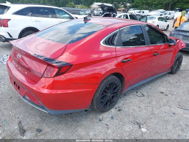 2021 HYUNDAI SONATA SE 4