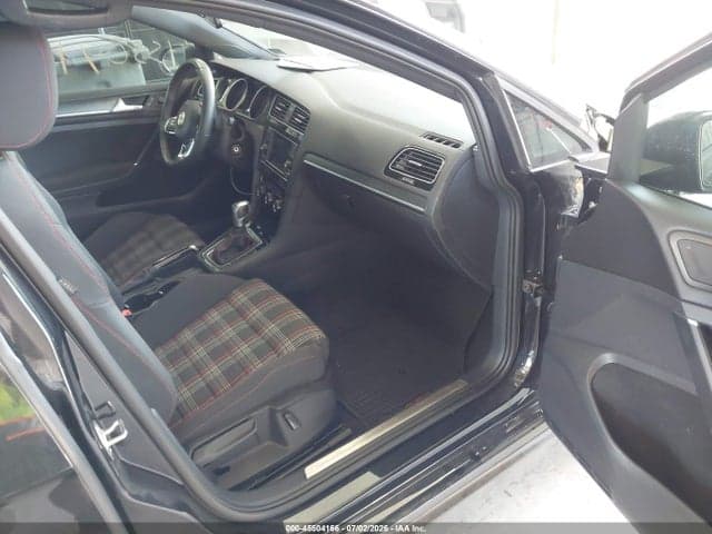 2020 VOLKSWAGEN GOLF GTI 2.0T AUTOBAHN/2.0T S/2.0T SE 5