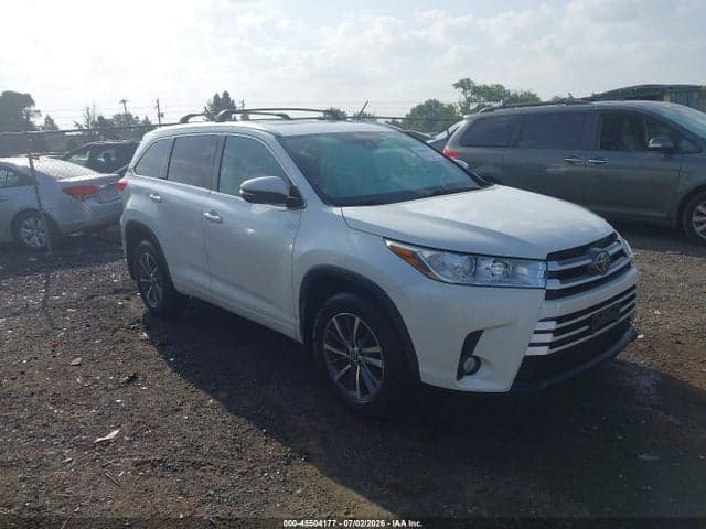 2017 TOYOTA HIGHLANDER XLE - 1