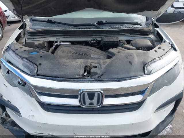 2019 HONDA PILOT EX 10