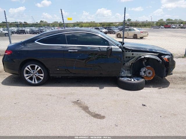 2018 MERCEDES-BENZ C 300 13