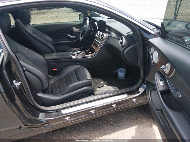 2018 MERCEDES-BENZ C 300 5