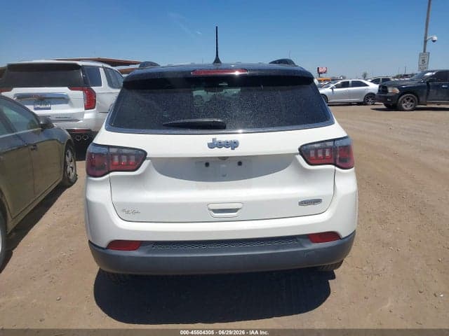 2018 JEEP COMPASS LATITUDE FWD 16