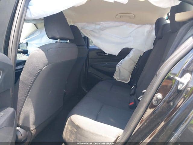 2025 TOYOTA COROLLA LE 8