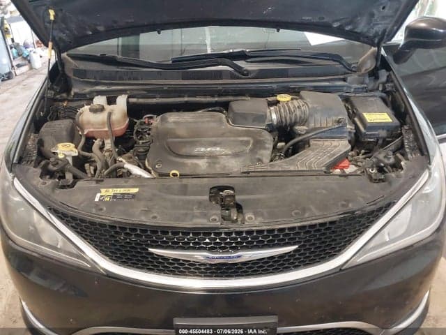 2018 CHRYSLER PACIFICA TOURING L 10