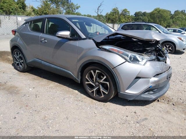 2018 TOYOTA C-HR XLE - 1
