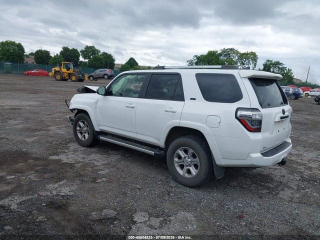 2021 TOYOTA 4RUNNER SR5 3