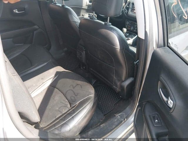 2020 JEEP COMPASS LATITUDE 4X4 8