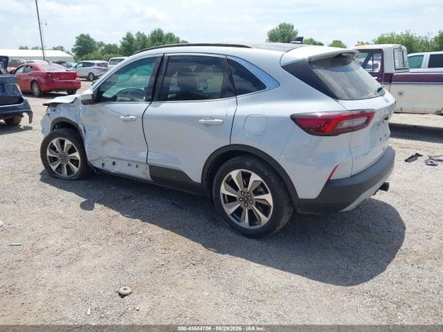 2025 FORD ESCAPE PLATINUM 3