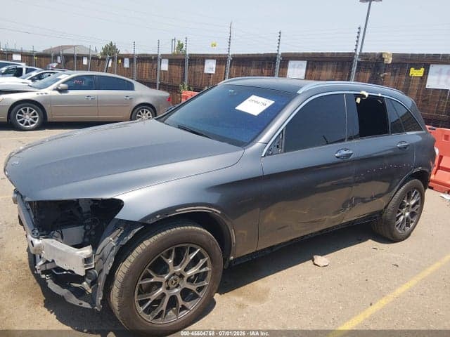 2018 MERCEDES-BENZ GLC 300 4MATIC 15