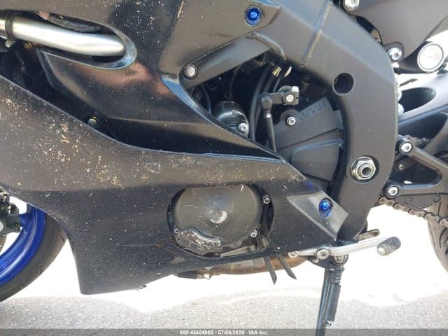 2020 YAMAHA YZFR6 9