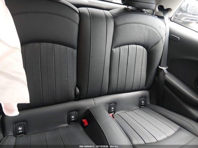 2023 MINI SE HARDTOP COOPER 8