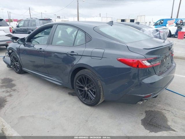 2026 TOYOTA CAMRY SE 3