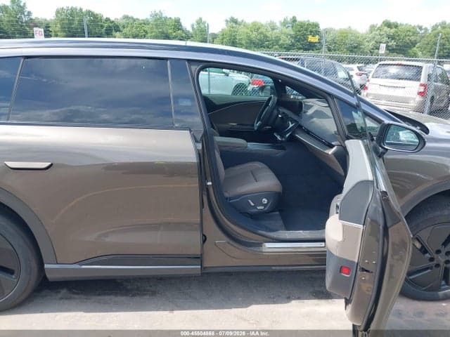 2026 LUCID GRAVITY GRAND TOURING 5