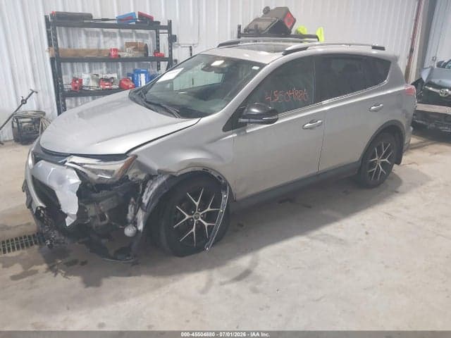 2018 TOYOTA RAV4 SE 2