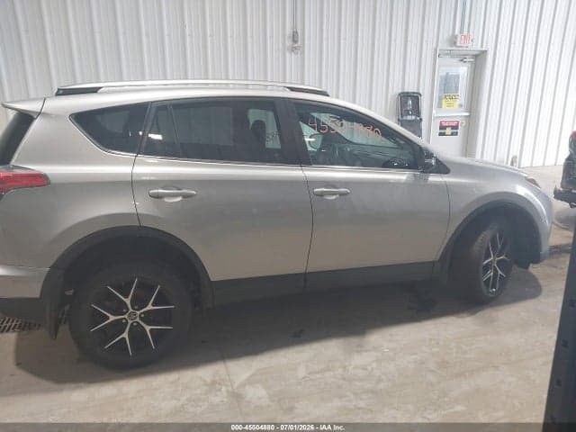 2018 TOYOTA RAV4 SE 14
